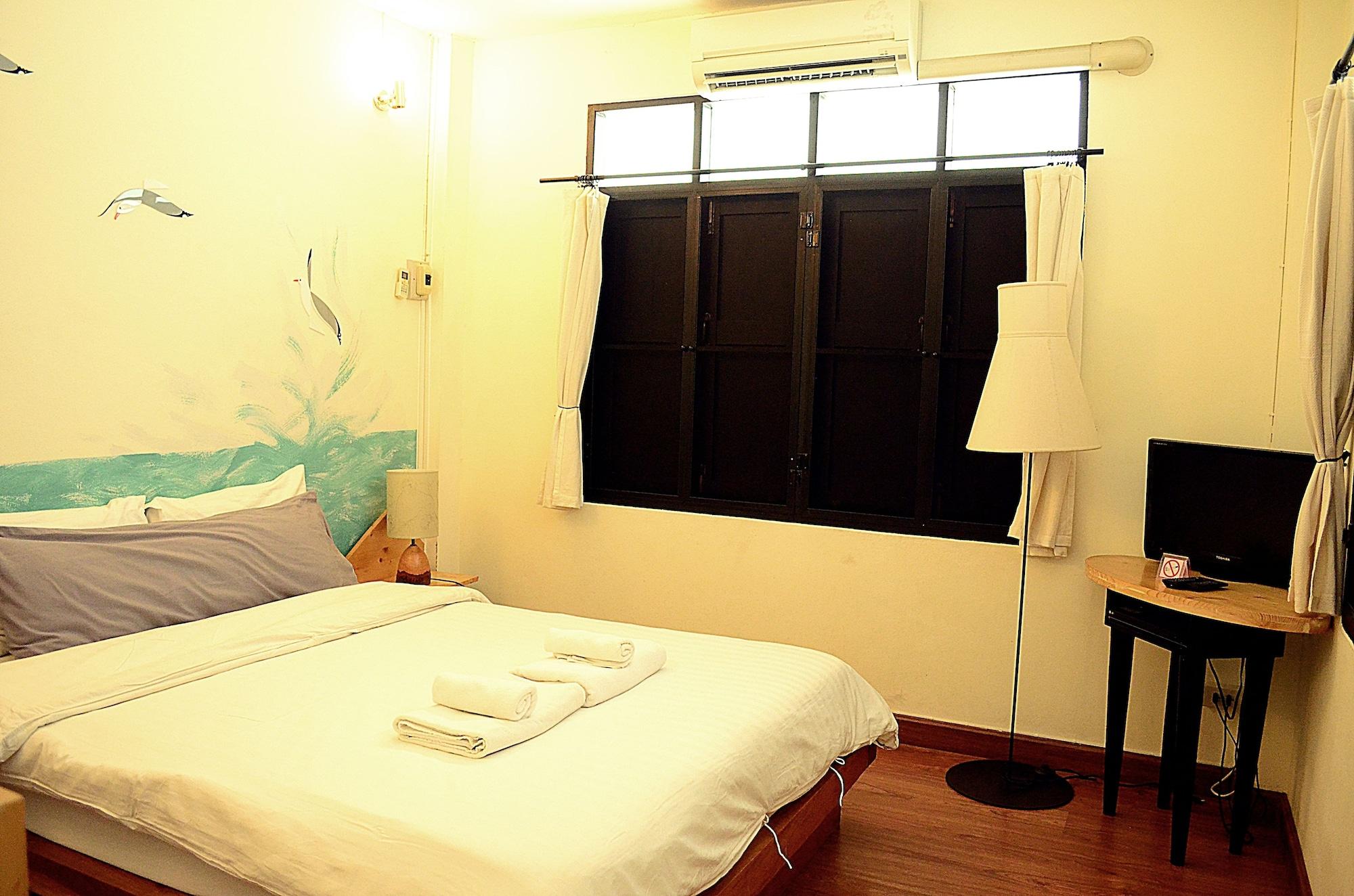 Early Bird Bed & Breakfast (Adults Only) Τσιάνγκ Μάι Εξωτερικό φωτογραφία