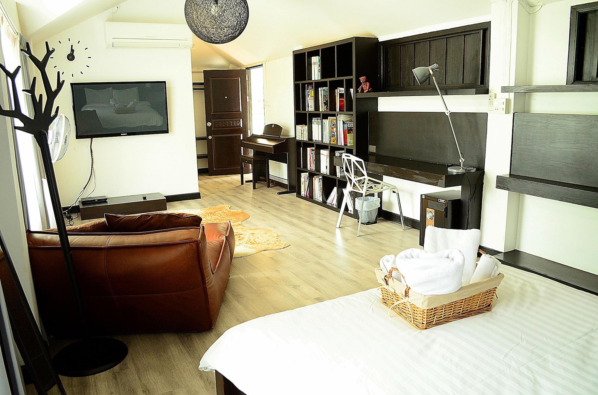 Early Bird Bed & Breakfast (Adults Only) Τσιάνγκ Μάι Εξωτερικό φωτογραφία
