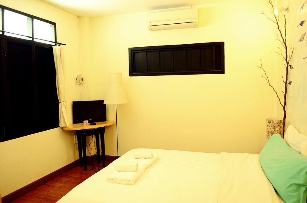 Early Bird Bed & Breakfast (Adults Only) Τσιάνγκ Μάι Εξωτερικό φωτογραφία